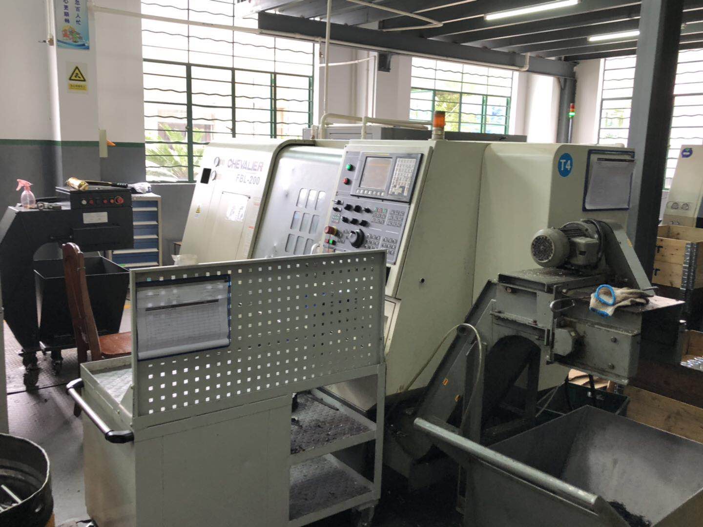 workshop-equipment09